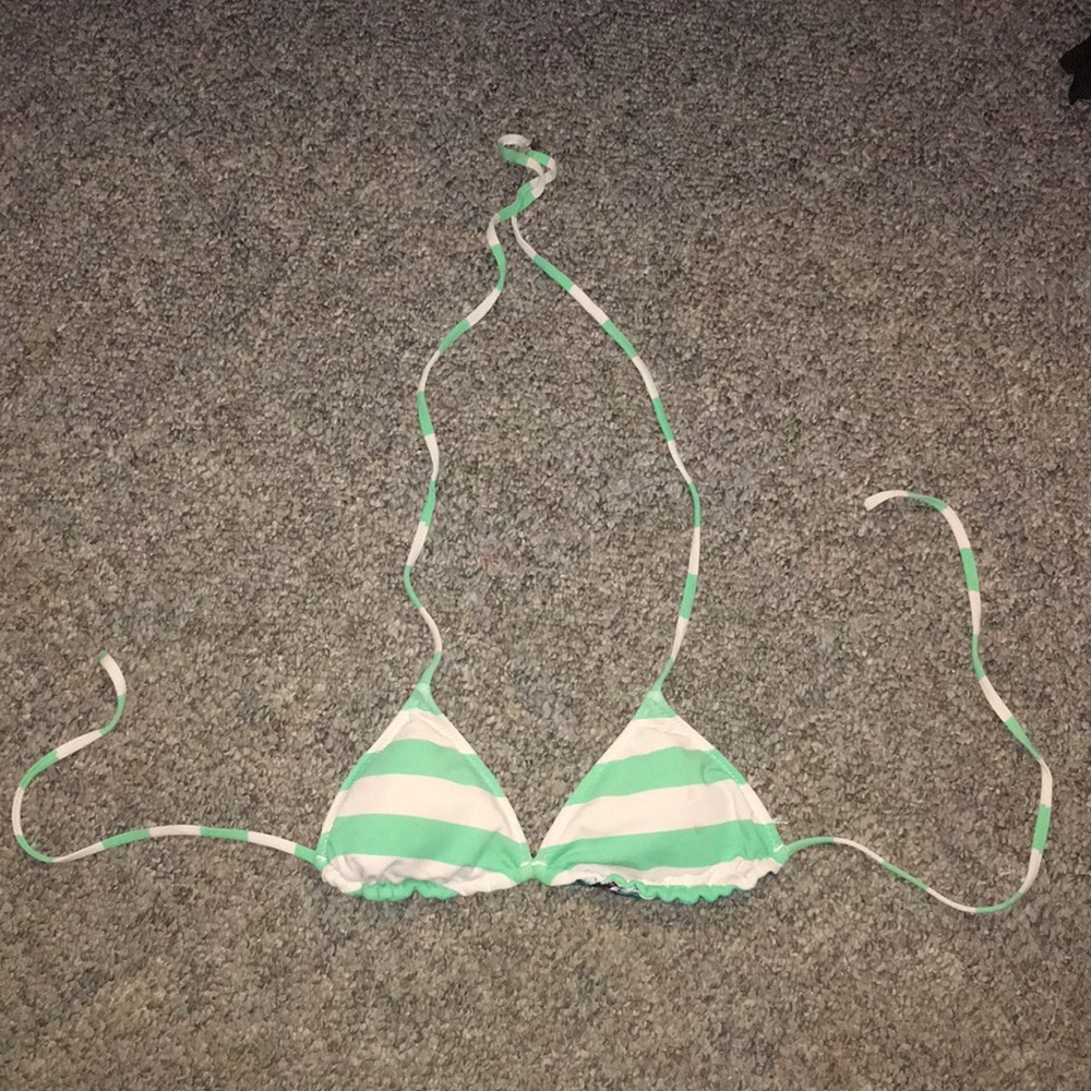 Bikini suit top and bottom